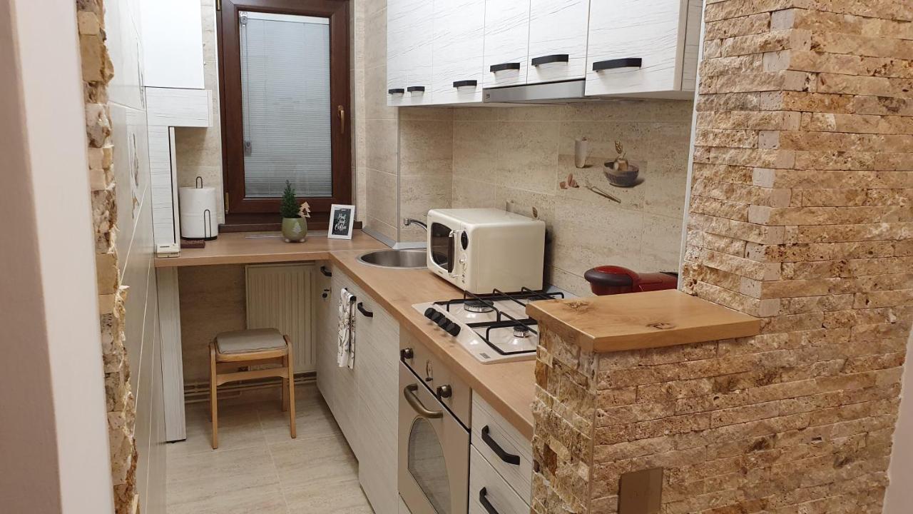 Artment! A New And Stylish For - Free Parking Appartement